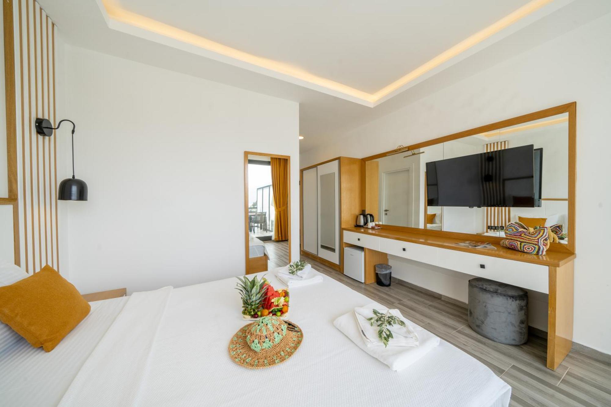 Kalkan Beach Park Hotel Каш Экстерьер фото